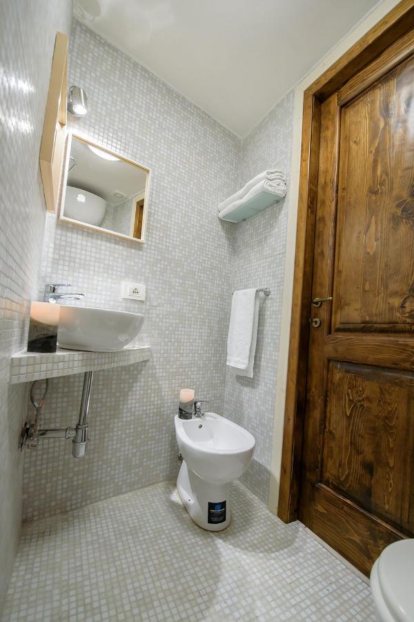 New Navona Elegant Apartment Rome Bagian luar foto