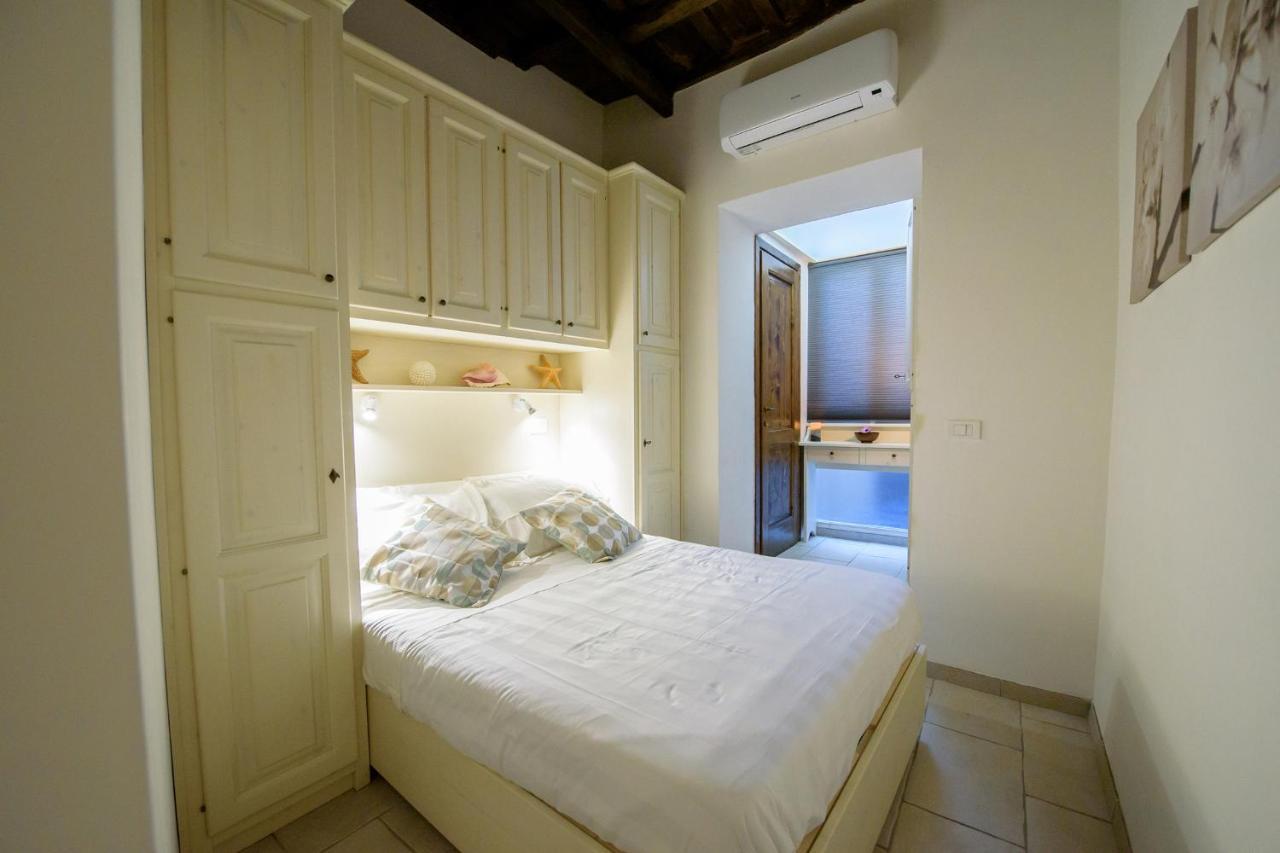 New Navona Elegant Apartment Rome Bagian luar foto