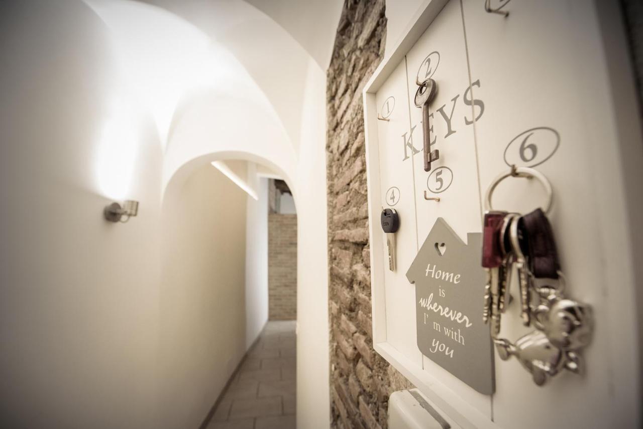 New Navona Elegant Apartment Rome Bagian luar foto